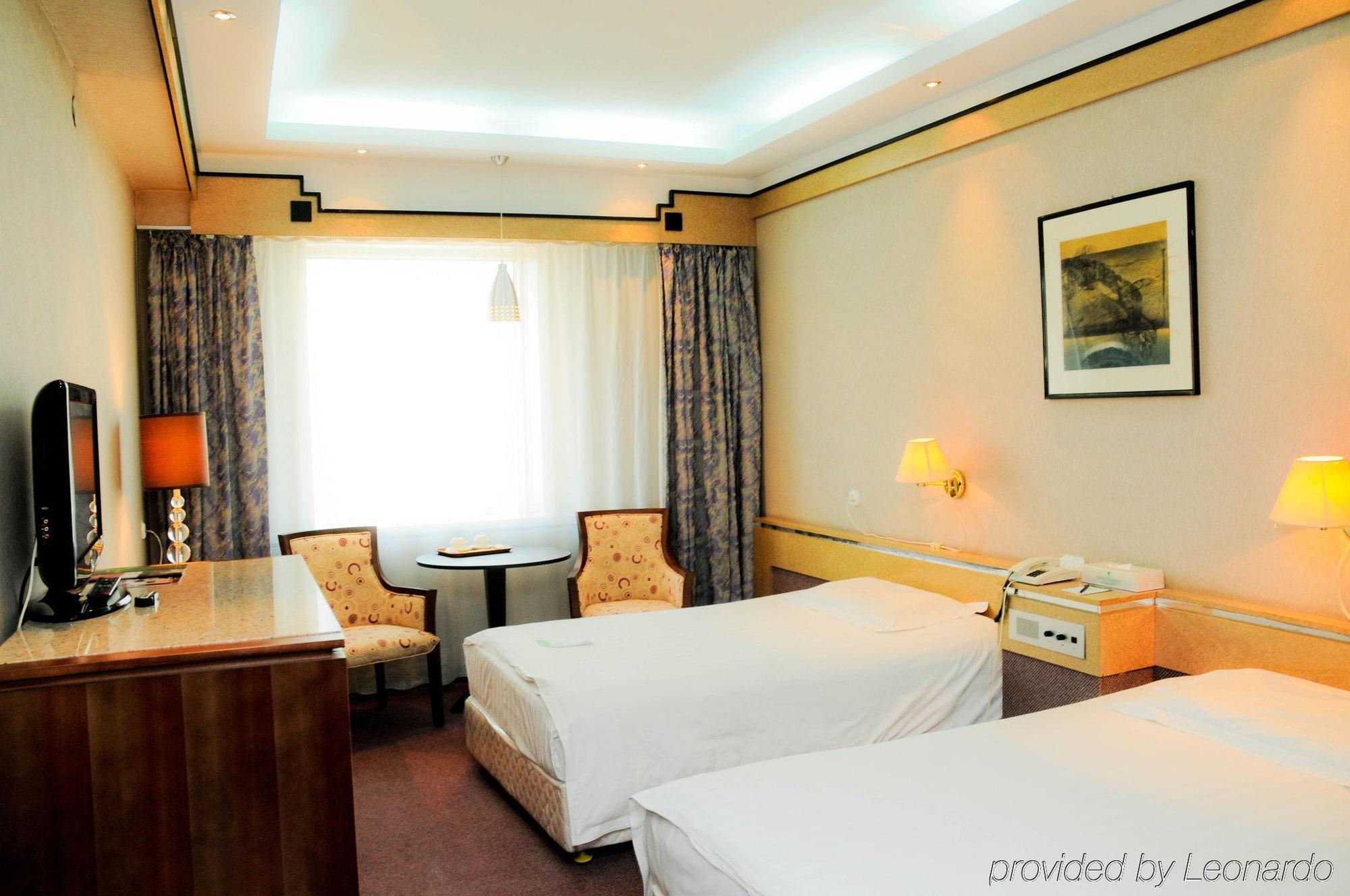 Chinggis Khaan Hotel Ulaanbaatar Exterior photo