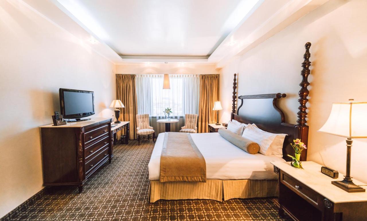 Chinggis Khaan Hotel Ulaanbaatar Exterior photo